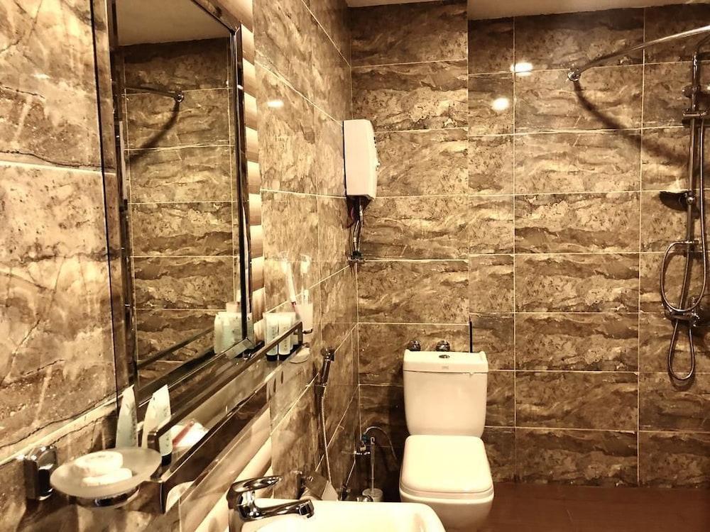 באקו Khaghani Center Hotel מראה חיצוני תמונה